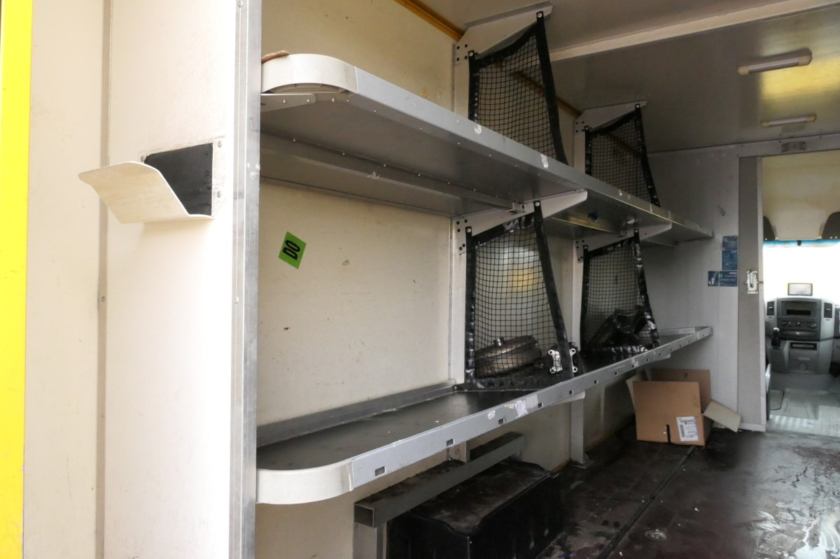 Box van MERCEDES-BENZ SPRINTER 310 CDI MAXI EURO-5 KOFFER REGALE KAMER: picture 7 Box van MERCEDES-BENZ SPRINTER 310 CDI MAXI EURO-5 KOFFER REGALE KAMER: picture 7