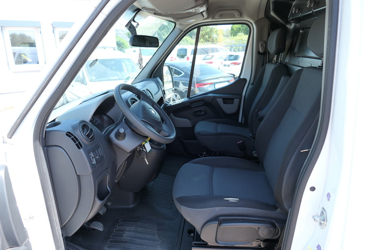 Panel van RENAULT Master 130 dCi L3H2 Euro6 KLIMA COC Regal: picture 9 Panel van RENAULT Master 130 dCi L3H2 Euro6 KLIMA COC Regal: picture 9