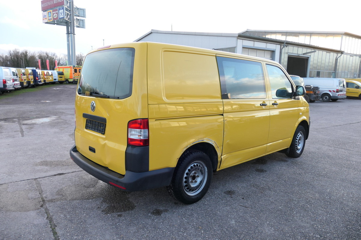 VW T5 Transporter 2.0 TDI EURO-5 CoC PARKTRONIK - Small van: picture 4 VW T5 Transporter 2.0 TDI EURO-5 CoC PARKTRONIK - Small van: picture 4