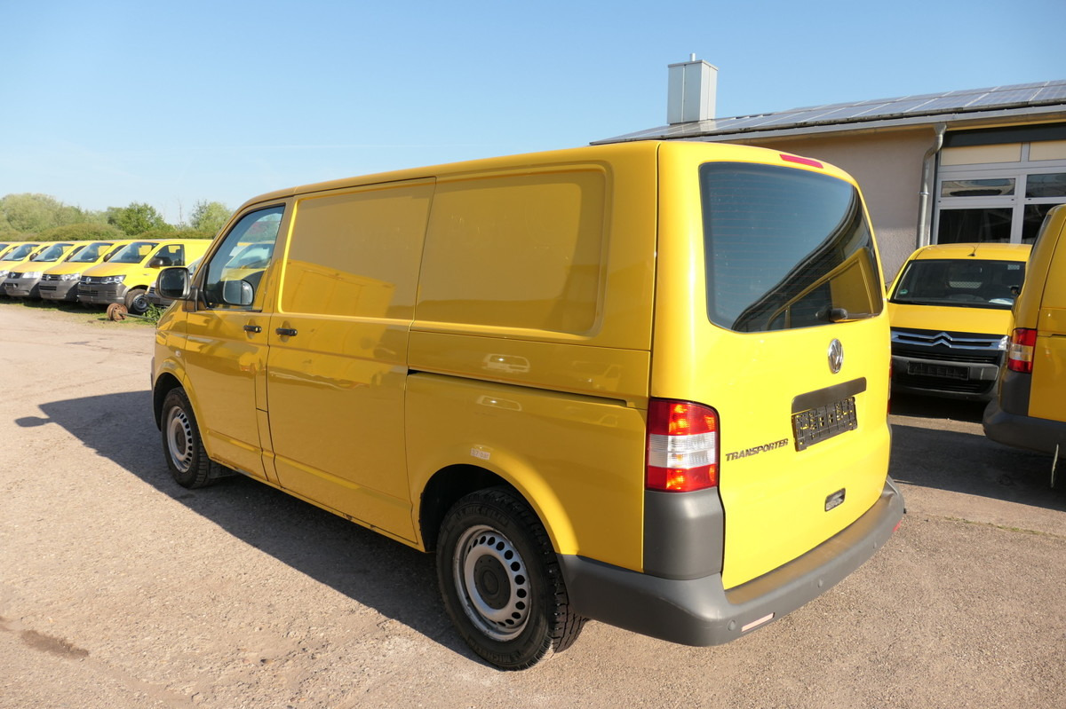 VW T5 Transporter 2.0 TDI PARKTRONIK EURO-5 2xSCHIE - Small van: picture 5 VW T5 Transporter 2.0 TDI PARKTRONIK EURO-5 2xSCHIE - Small van: picture 5