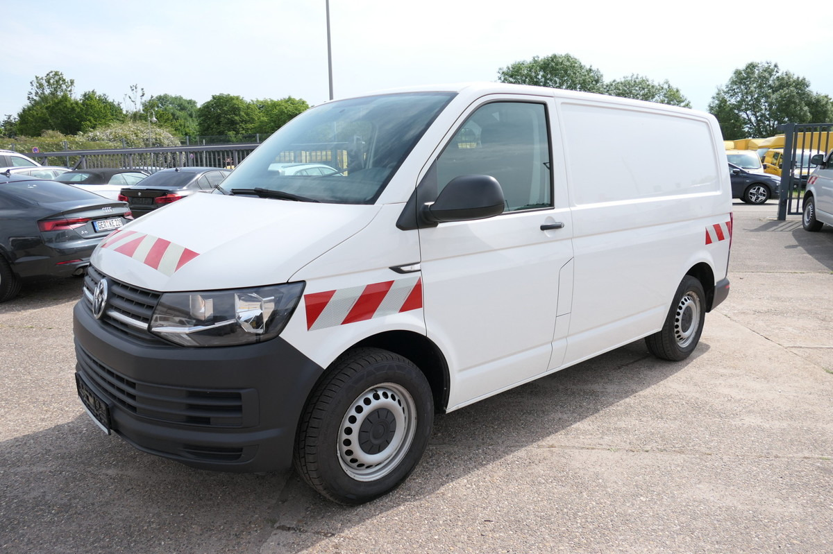 VW T6 2.0 TDI 4Motion 3 Sitzer KLIMA AHK Werkstatte - Small van: picture 3 VW T6 2.0 TDI 4Motion 3 Sitzer KLIMA AHK Werkstatte - Small van: picture 3