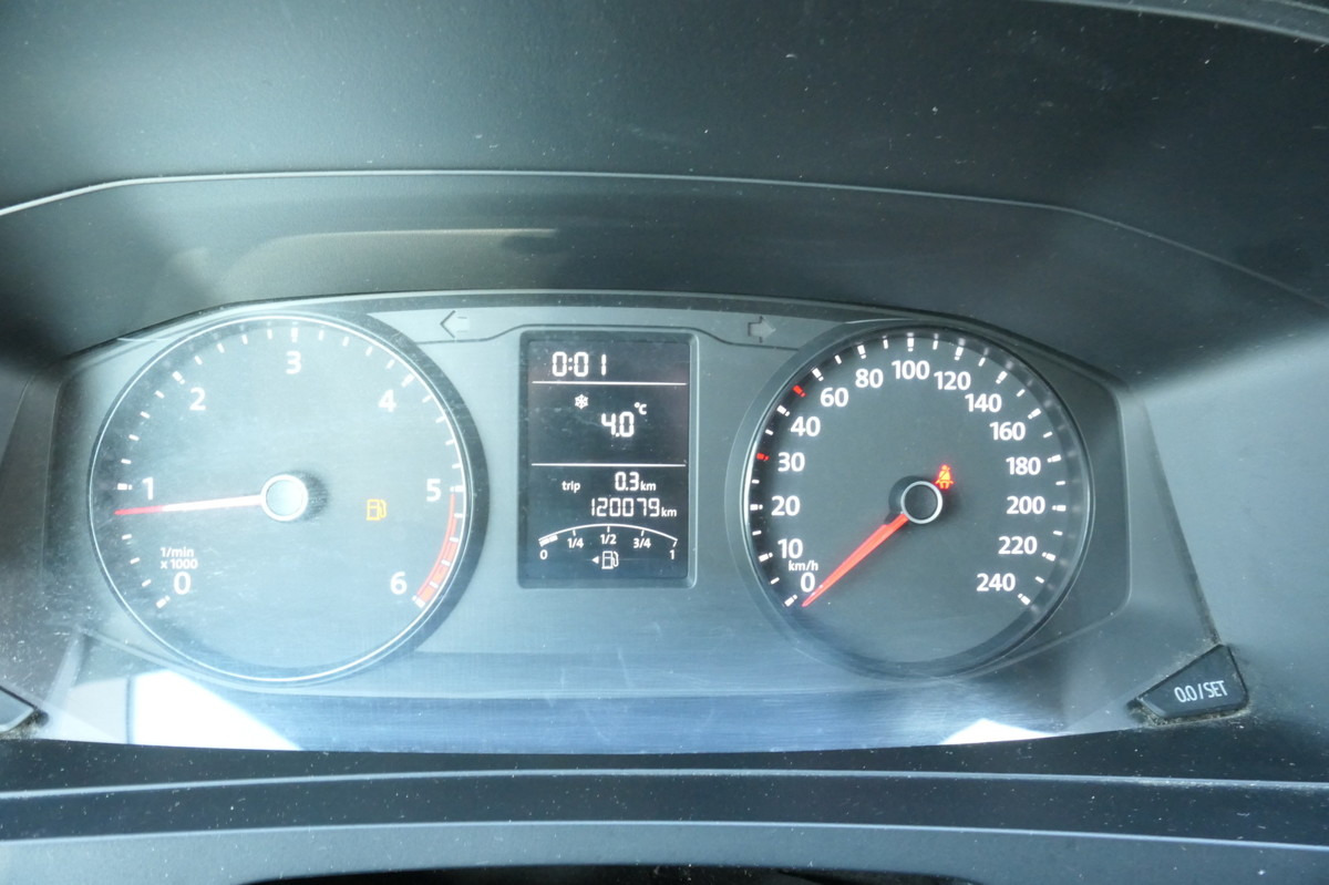 Small van VW T6 Transporter 2.0 TDI 4Motion 3Sitzer KLIMA AHK: picture 12