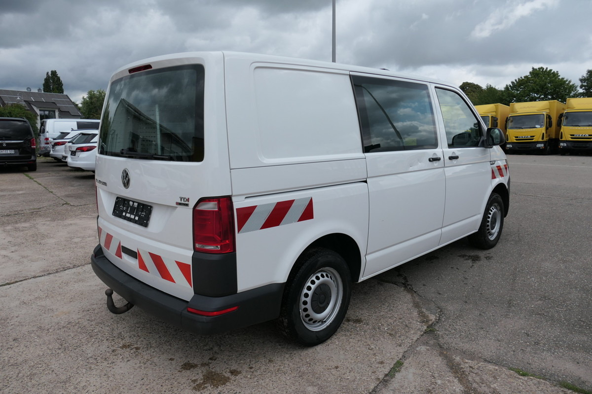 VW T6 Transporter 2.0 TDI 4Motion 3Sitzer KLIMA AHK - Small van: picture 4 VW T6 Transporter 2.0 TDI 4Motion 3Sitzer KLIMA AHK - Small van: picture 4