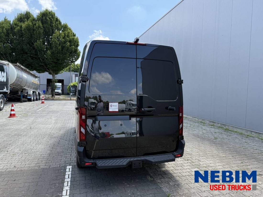 Renault Master L2H2 150HP Last one in stock - Panel van: picture 5 Renault Master L2H2 150HP Last one in stock - Panel van: picture 5