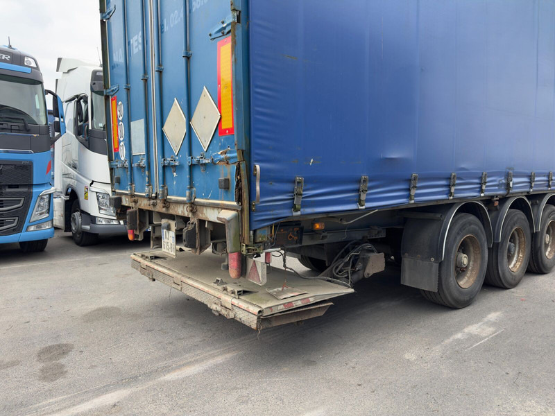 Fruehauf - Curtainsider semi-trailer: picture 4 Fruehauf - Curtainsider semi-trailer: picture 4