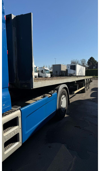 Onbekend - Low loader trailer: picture 1 Onbekend - Low loader trailer: picture 1