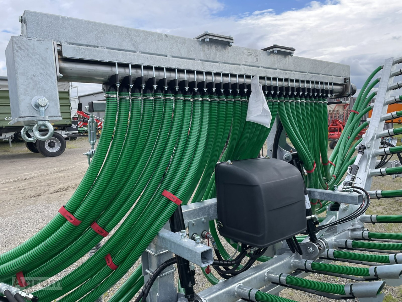 Fliegl Schleppschuhverteiler Compact 7,5 m - Slurry injector: picture 4 Fliegl Schleppschuhverteiler Compact 7,5 m - Slurry injector: picture 4