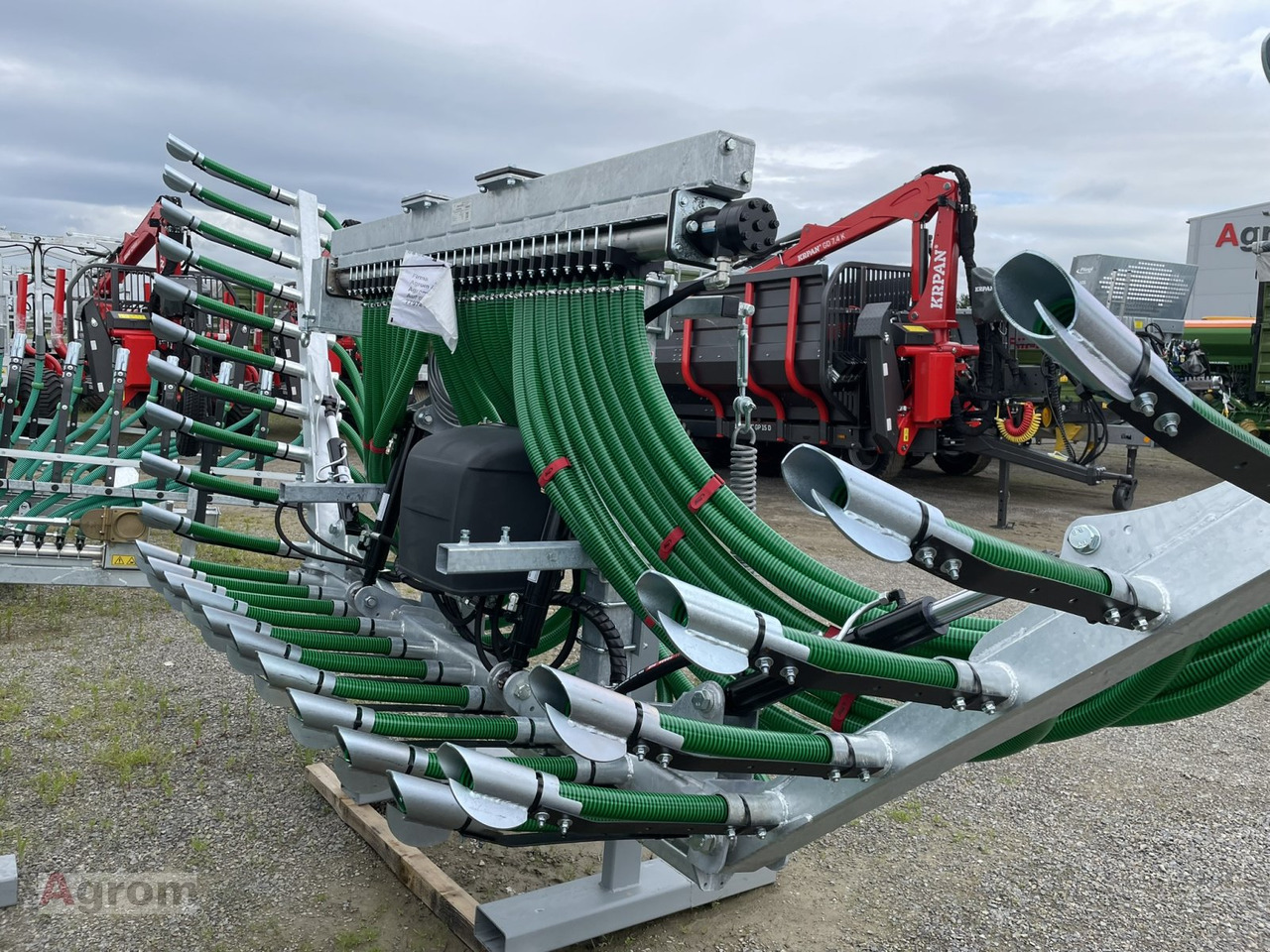 Fliegl Schleppschuhverteiler Compact 7,5 m - Slurry injector: picture 5 Fliegl Schleppschuhverteiler Compact 7,5 m - Slurry injector: picture 5