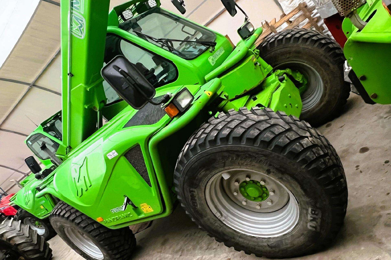 Merlo P38.10 Turbo Farmer - Snow blower: picture 2 Merlo P38.10 Turbo Farmer - Snow blower: picture 2