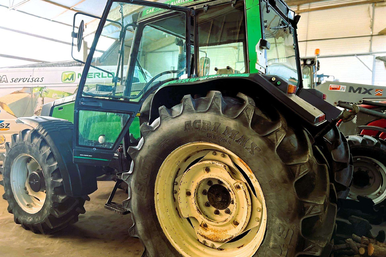 Valtra 8450 Mega - Farm tractor: picture 4 Valtra 8450 Mega - Farm tractor: picture 4