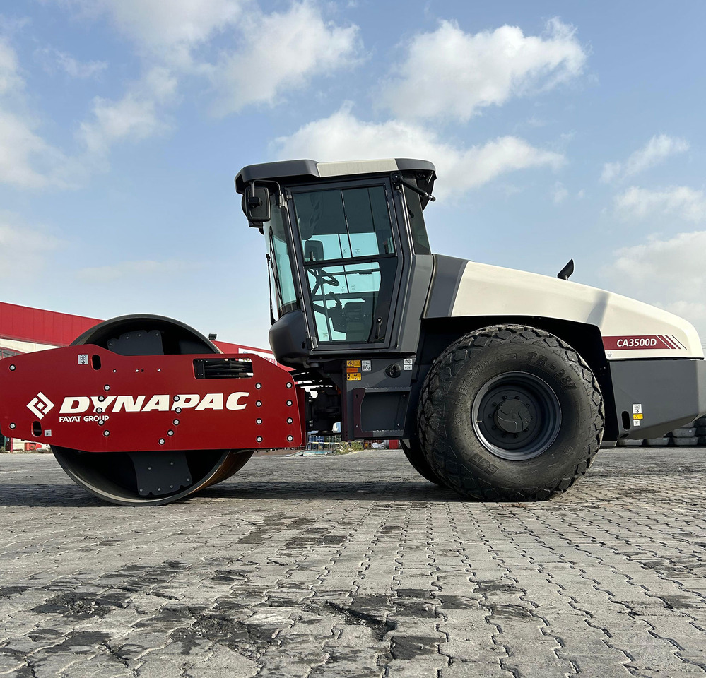 Dynapac CA3500D - Compactor: picture 2 Dynapac CA3500D - Compactor: picture 2