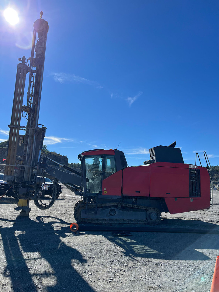 Epiroc FlexiROC D65 - Drilling rig: picture 1 Epiroc FlexiROC D65 - Drilling rig: picture 1
