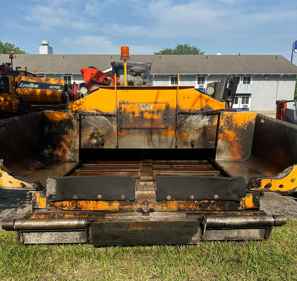 Leeboy 8510E - Asphalt paver: picture 5 Leeboy 8510E - Asphalt paver: picture 5