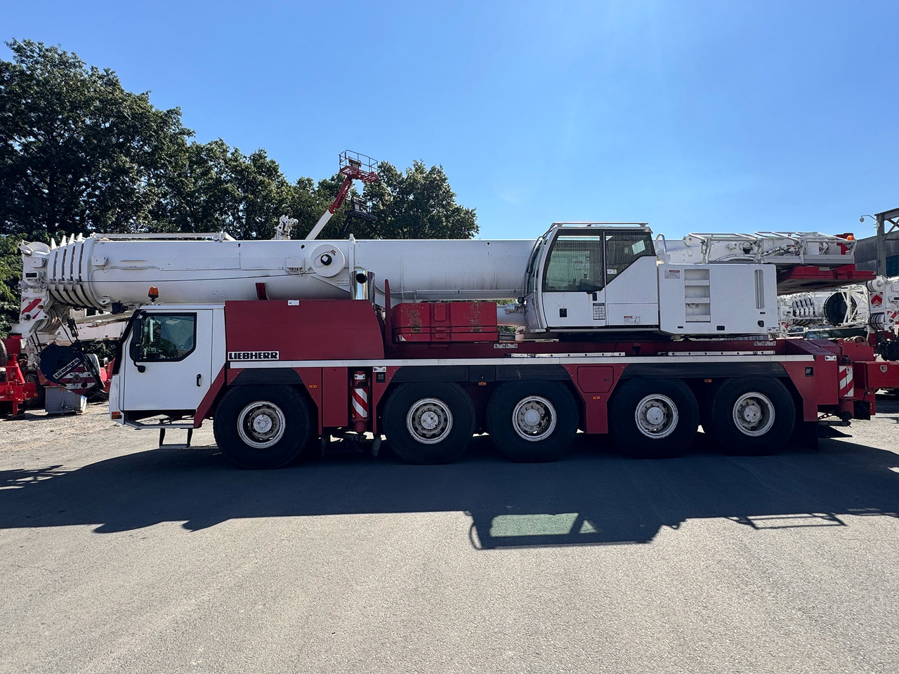 Liebherr LTM 1130-5.1 - Mobile crane: picture 4 Liebherr LTM 1130-5.1 - Mobile crane: picture 4