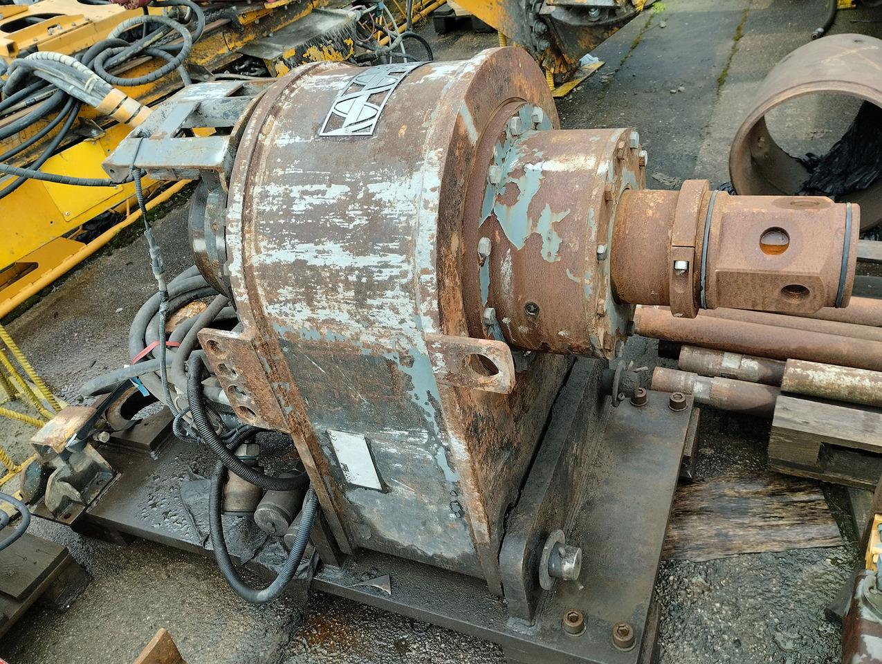 RTG RG15T - Pile driver: picture 4 RTG RG15T - Pile driver: picture 4