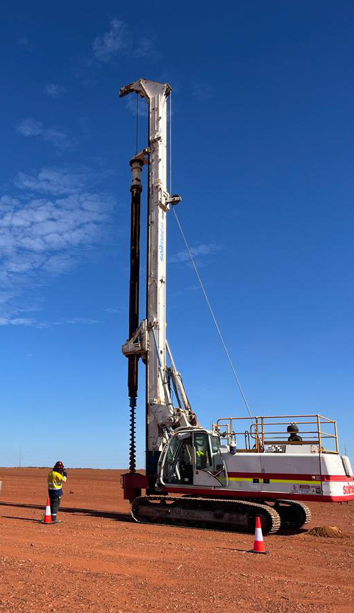 Soilmec SR-30 - Pile driver: picture 2 Soilmec SR-30 - Pile driver: picture 2