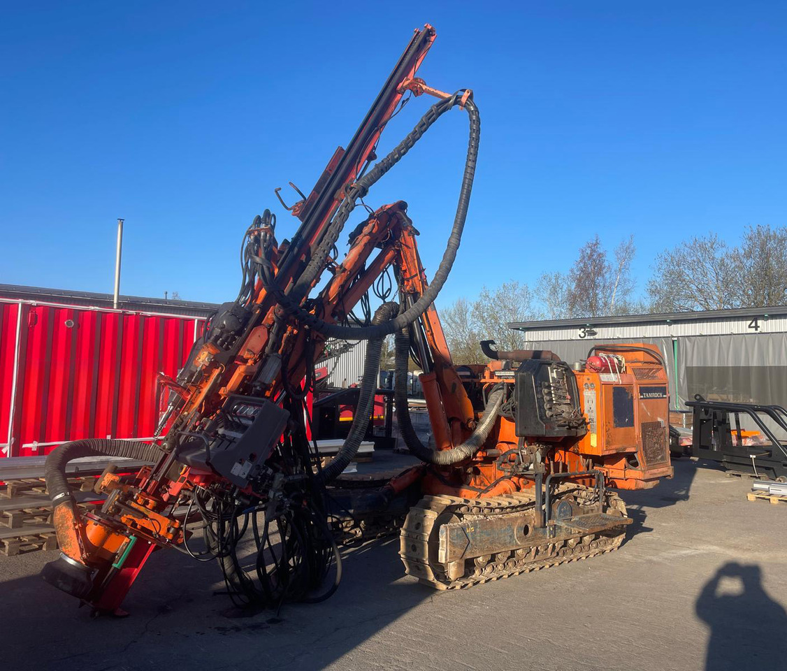 Tamrock Dino 560 - Drilling rig: picture 1 Tamrock Dino 560 - Drilling rig: picture 1