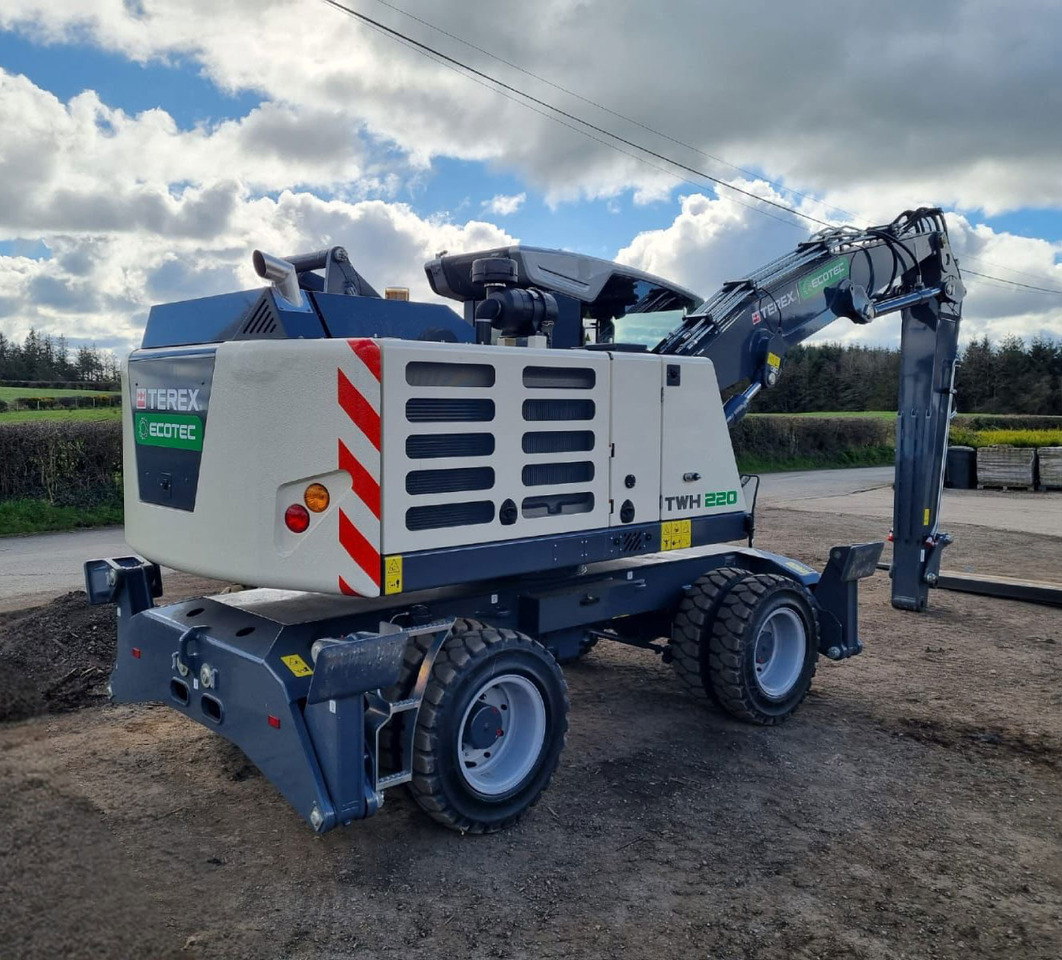 Terex Ecotec TWH 220 - Waste/ Industry handler: picture 4 Terex Ecotec TWH 220 - Waste/ Industry handler: picture 4