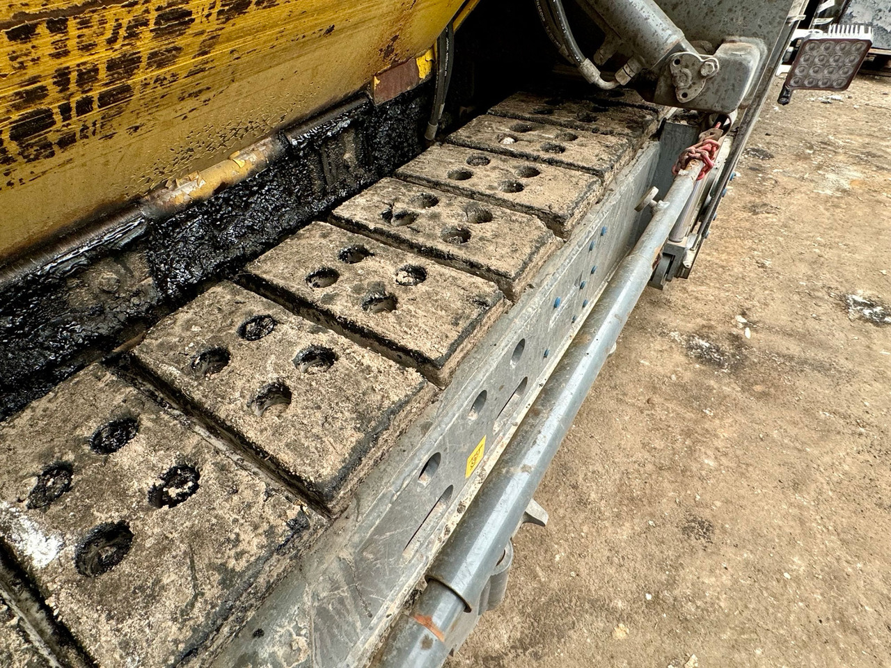 Vogele Super 1800-3i - Asphalt paver: picture 5 Vogele Super 1800-3i - Asphalt paver: picture 5