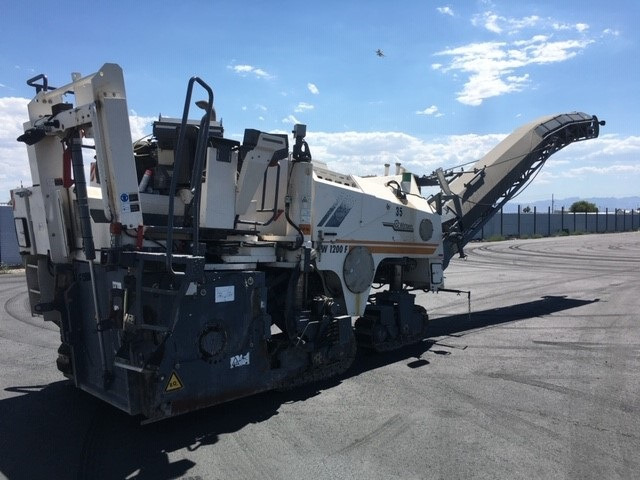 Wirtgen W 1200 F - Cold planer: picture 1 Wirtgen W 1200 F - Cold planer: picture 1