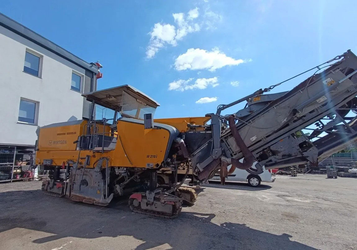 Wirtgen W 210 i - Cold planer: picture 2 Wirtgen W 210 i - Cold planer: picture 2