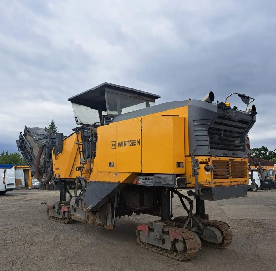 Wirtgen W 210 i - Cold planer: picture 4 Wirtgen W 210 i - Cold planer: picture 4