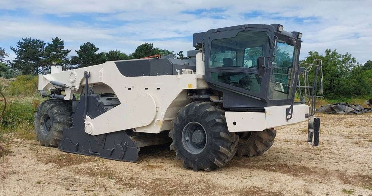 Wirtgen WR 2400 - Soil stabilizer: picture 3 Wirtgen WR 2400 - Soil stabilizer: picture 3