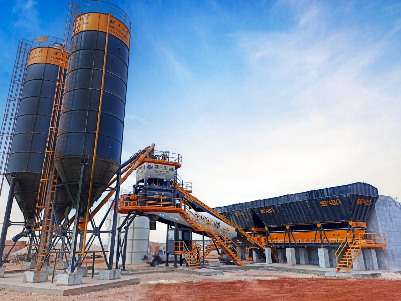Concrete plant FABO compact concrete plant: picture 1