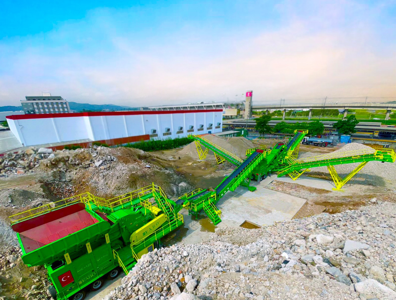 FABO mobile impact crusher - Impact crusher: picture 1 FABO mobile impact crusher - Impact crusher: picture 1