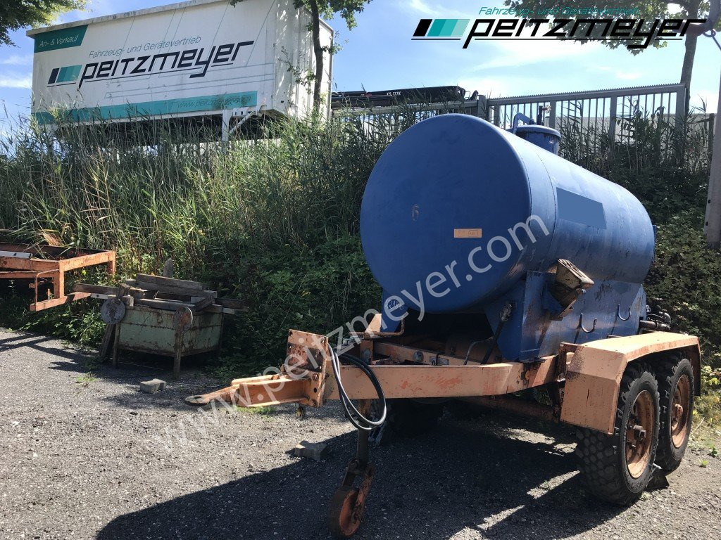BATHE TANDEMANHÄNGER Bitum / Teerkocher 2,8 m³ - Asphalt distributor: picture 2 BATHE TANDEMANHÄNGER Bitum / Teerkocher 2,8 m³ - Asphalt distributor: picture 2