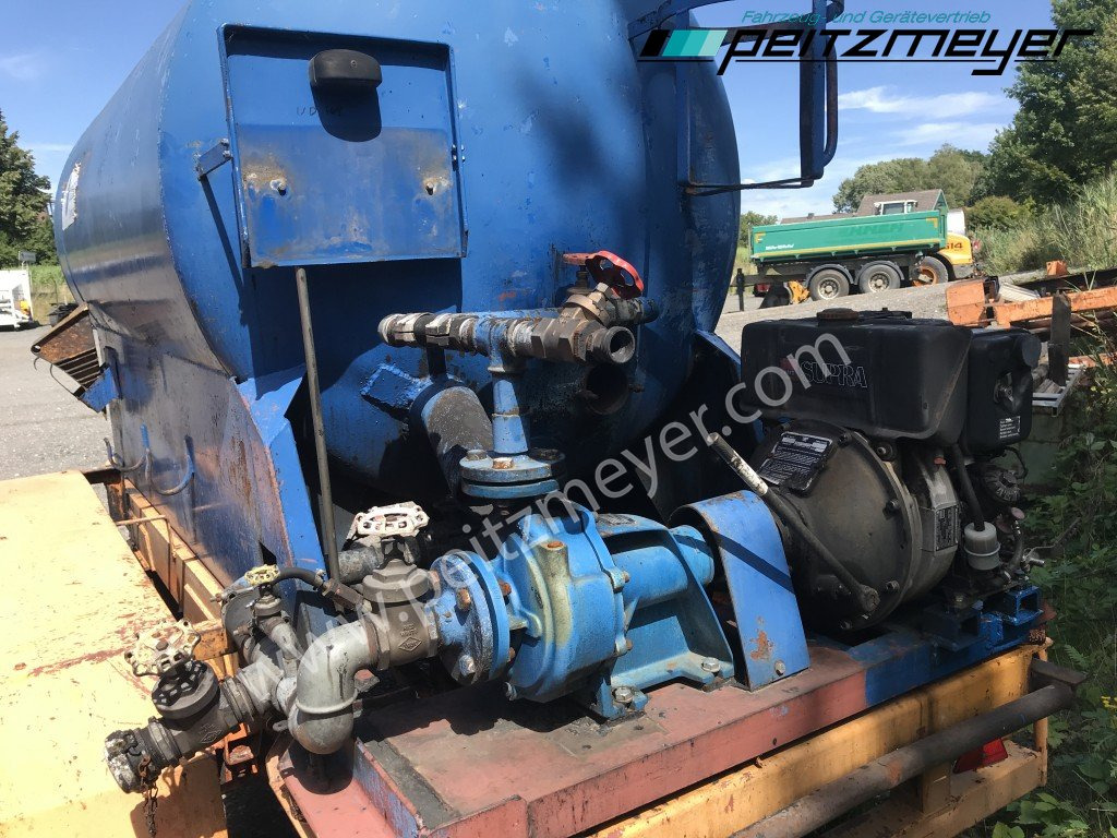 BATHE TANDEMANHÄNGER Bitum / Teerkocher 2,8 m³ - Asphalt distributor: picture 4 BATHE TANDEMANHÄNGER Bitum / Teerkocher 2,8 m³ - Asphalt distributor: picture 4