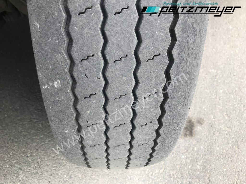 Refrigerator truck MERCEDES-BENZ Atego 818 L Tiefkühlkoffer m. Trennwand, Thermo T 800, LBW, Klima: picture 42 Refrigerator truck MERCEDES-BENZ Atego 818 L Tiefkühlkoffer m. Trennwand, Thermo T 800, LBW, Klima: picture 42