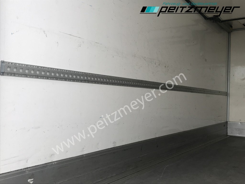 Refrigerator truck MERCEDES-BENZ Atego 818 L Tiefkühlkoffer m. Trennwand, Thermo T 800, LBW, Klima: picture 37 Refrigerator truck MERCEDES-BENZ Atego 818 L Tiefkühlkoffer m. Trennwand, Thermo T 800, LBW, Klima: picture 37