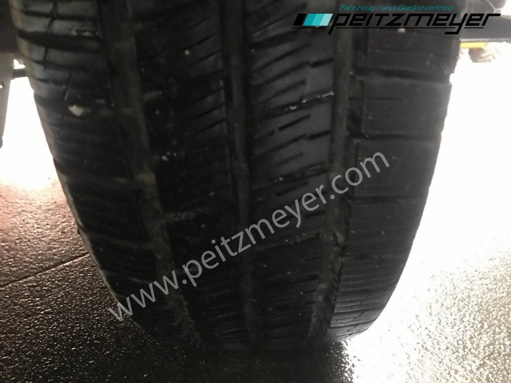 Small van MERCEDES-BENZ Sprinter 216 CDI: picture 27