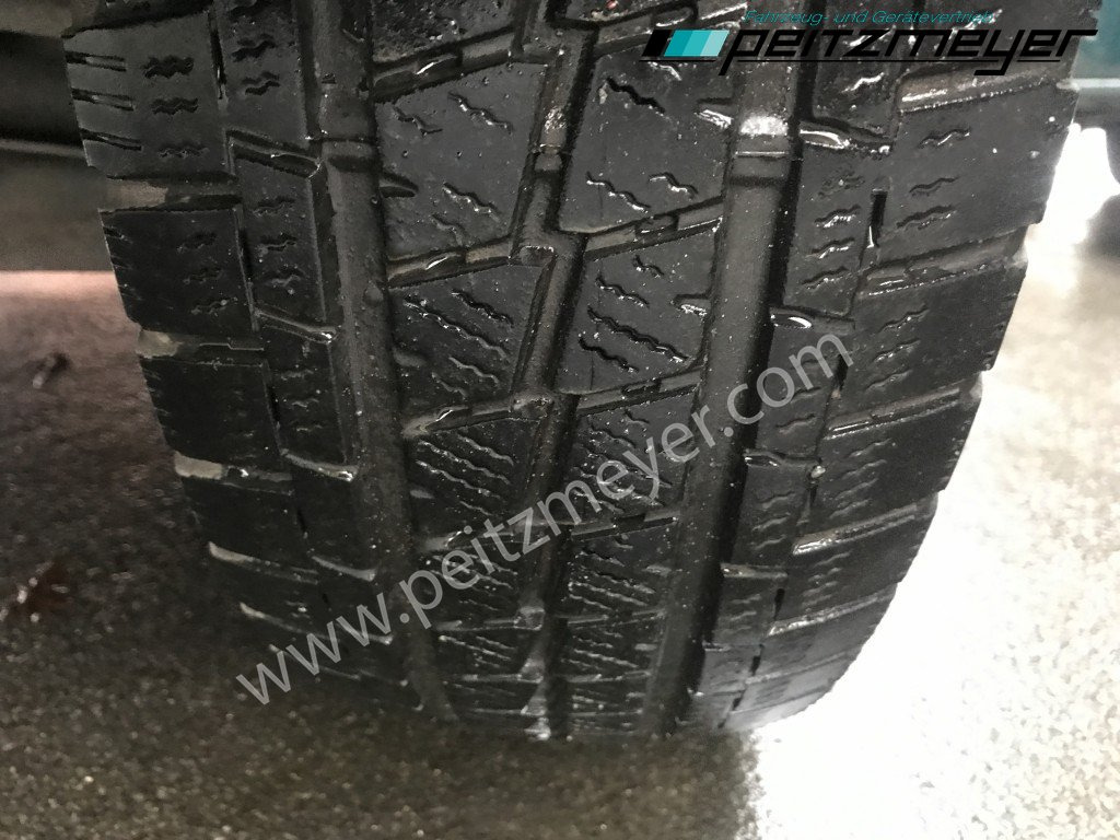 Small van MERCEDES-BENZ Sprinter 216 CDI: picture 26