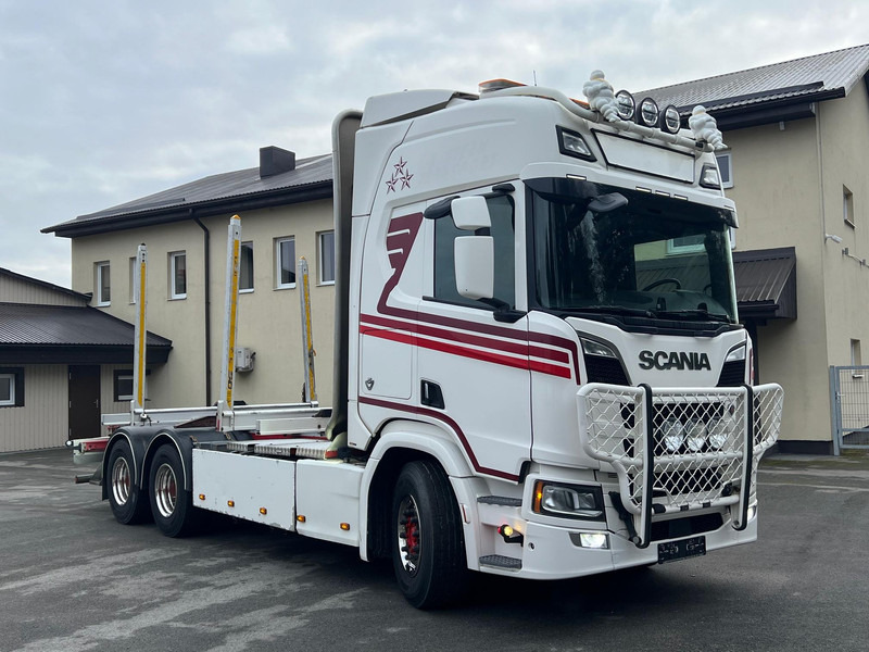 Scania R730 B6X4NB - Timber truck, Crane truck: picture 2 Scania R730 B6X4NB - Timber truck, Crane truck: picture 2