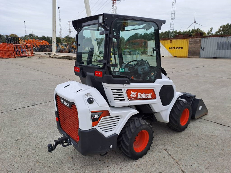 Bobcat L28 - Wheel loader: picture 4 Bobcat L28 - Wheel loader: picture 4