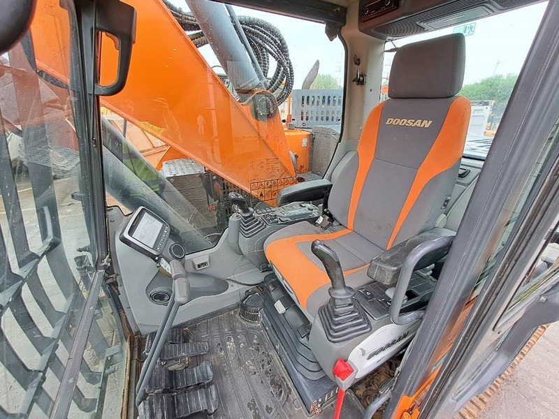 Crawler excavator Doosan DX 235 LCR-5: picture 18