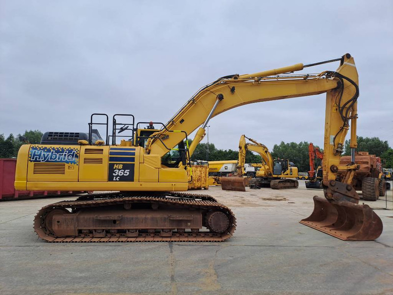 Crawler excavator Komatsu HB365LC-3: picture 5