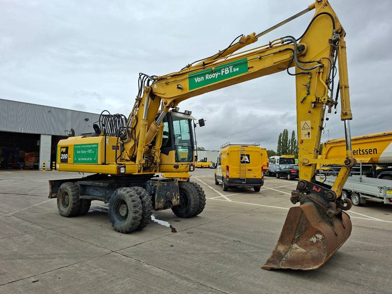 Komatsu PW 200-7H - Wheel excavator: picture 3 Komatsu PW 200-7H - Wheel excavator: picture 3