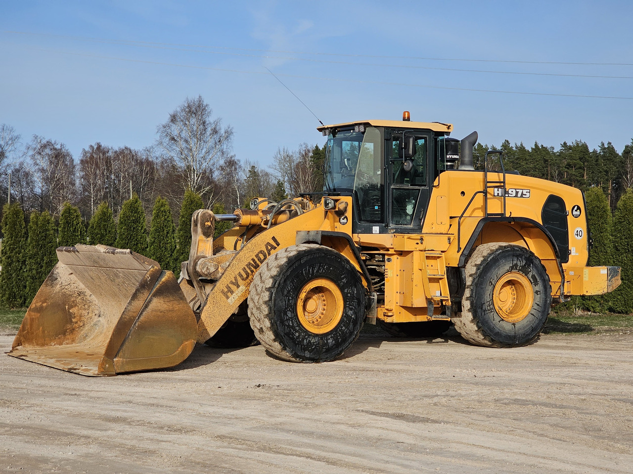 HYUNDAI HL975 - Wheel loader: picture 3 HYUNDAI HL975 - Wheel loader: picture 3