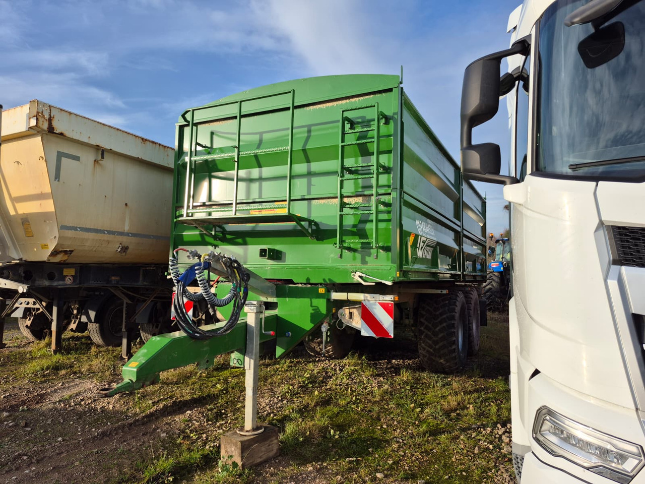 Western WF16S - Farm tipping trailer/ Dumper: picture 2 Western WF16S - Farm tipping trailer/ Dumper: picture 2
