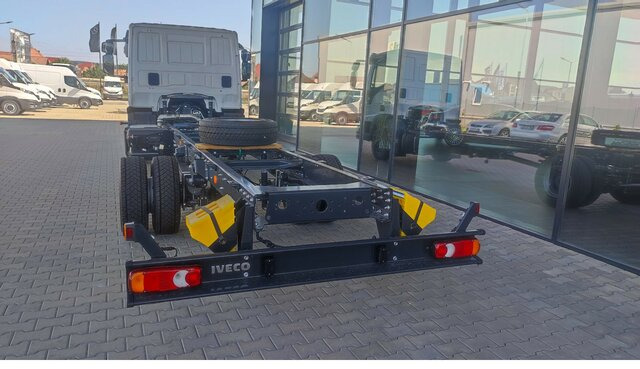 IVECO EuroCargo ML120EL21 EVI_E-AC+ PILOT+PTO... - Cab chassis truck: picture 4 IVECO EuroCargo ML120EL21 EVI_E-AC+ PILOT+PTO... - Cab chassis truck: picture 4