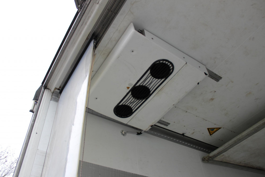 Mercedes-Benz Actros 1830 E6 TK T-1200R Multi Bi-Temp LBW AHK - Refrigerator truck: picture 3 Mercedes-Benz Actros 1830 E6 TK T-1200R Multi Bi-Temp LBW AHK - Refrigerator truck: picture 3