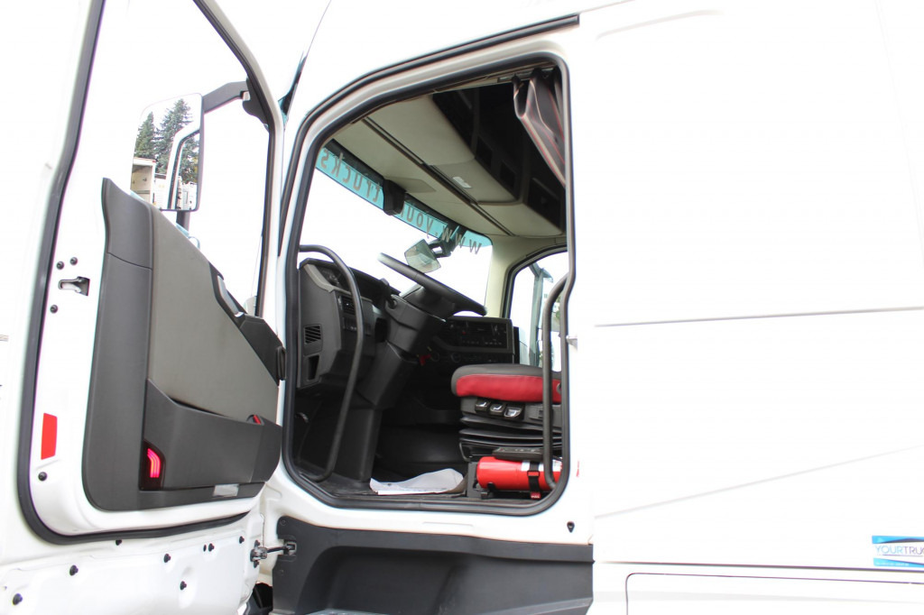 Volvo FH 500 E6 Globe I-Park Cool Kühlbox Navi - Tractor unit: picture 3 Volvo FH 500 E6 Globe I-Park Cool Kühlbox Navi - Tractor unit: picture 3