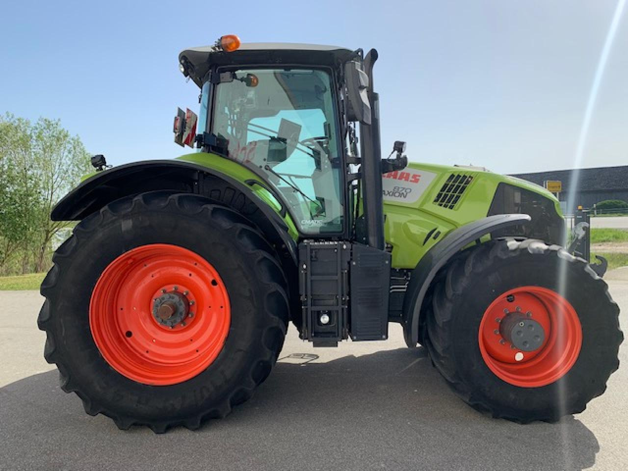 CLAAS Axion 870 CMATIC mit Cebis Touch und GPS S10, Top Zustand, Baujahr 2018 - Farm tractor: picture 4 CLAAS Axion 870 CMATIC mit Cebis Touch und GPS S10, Top Zustand, Baujahr 2018 - Farm tractor: picture 4