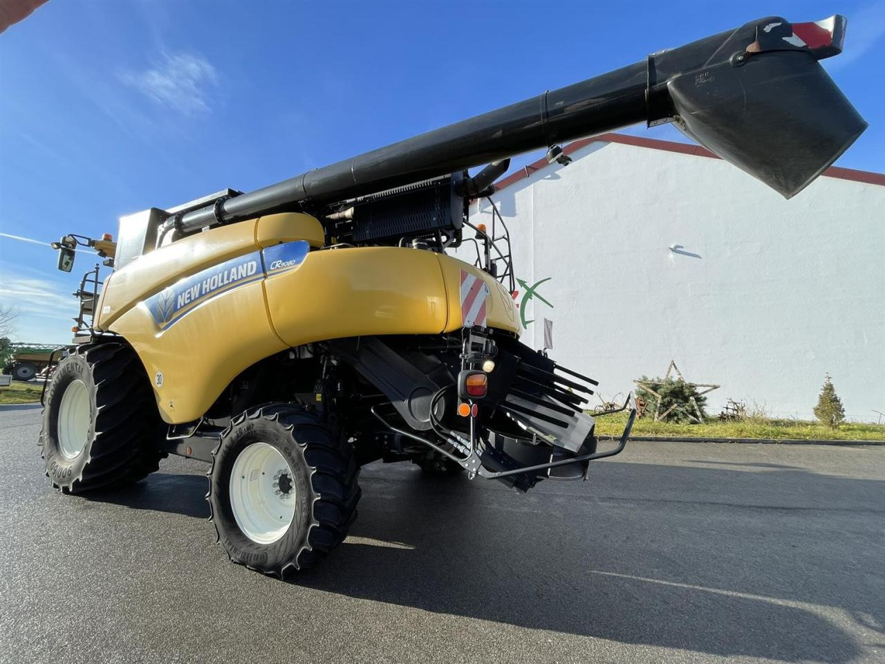 New Holland CR9080 Elevation Allrad - Combine harvester: picture 3 New Holland CR9080 Elevation Allrad - Combine harvester: picture 3