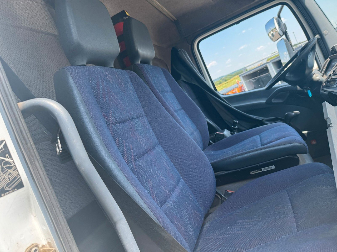 Box van Mercedes-Benz 818 Koffer / LBW / AHK + DL: picture 7