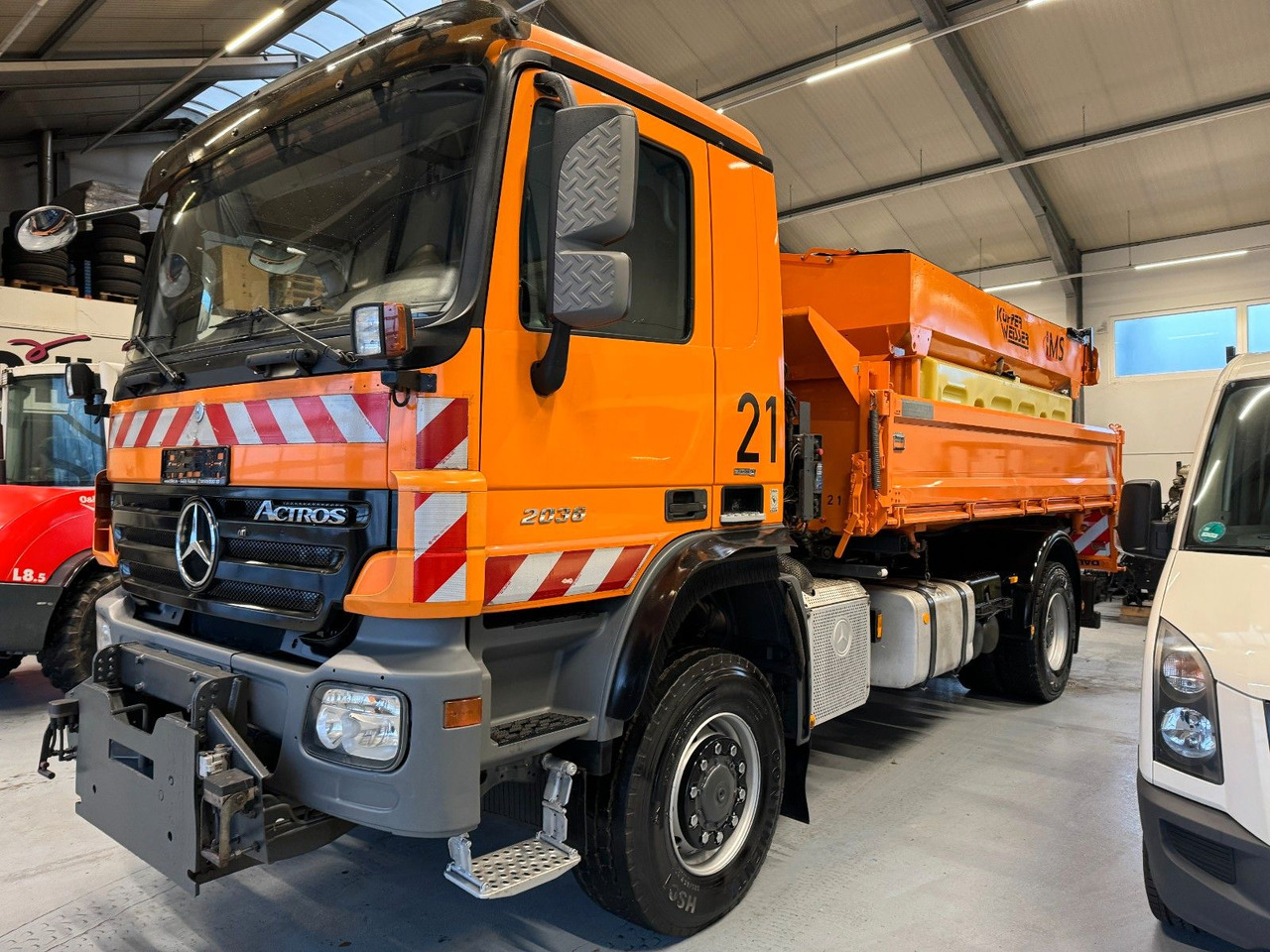 Mercedes-Benz Actros 2036 4x4 DautelWechselsystem Winterdienst Mercedes-Benz Actros 2036 4x4 DautelWechselsystem Winterdienst - Tipper: picture 1 Mercedes-Benz Actros 2036 4x4 DautelWechselsystem Winterdienst Mercedes-Benz Actros 2036 4x4 DautelWechselsystem Winterdienst - Tipper: picture 1