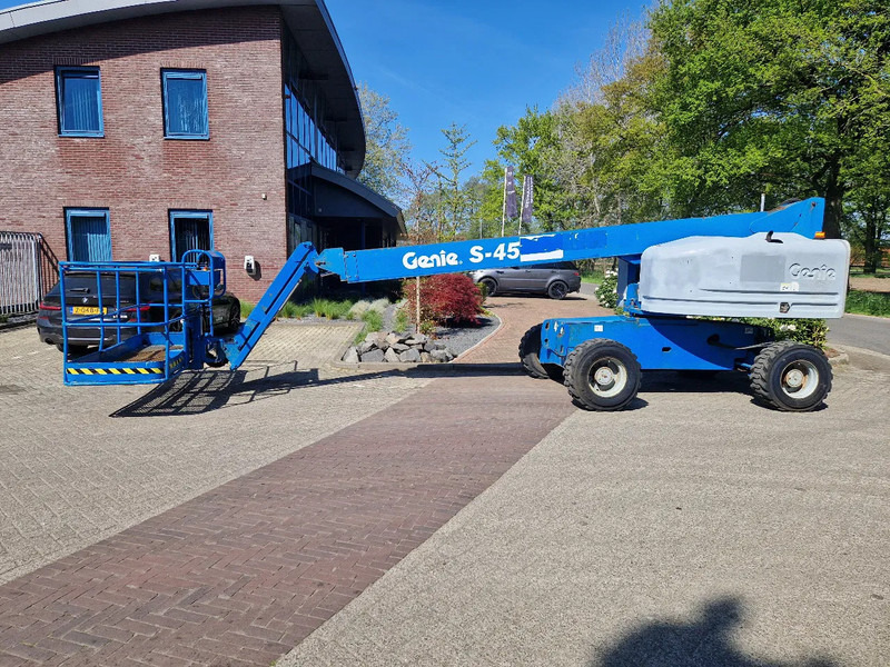 Genie S-45 - Telescopic boom: picture 1 Genie S-45 - Telescopic boom: picture 1